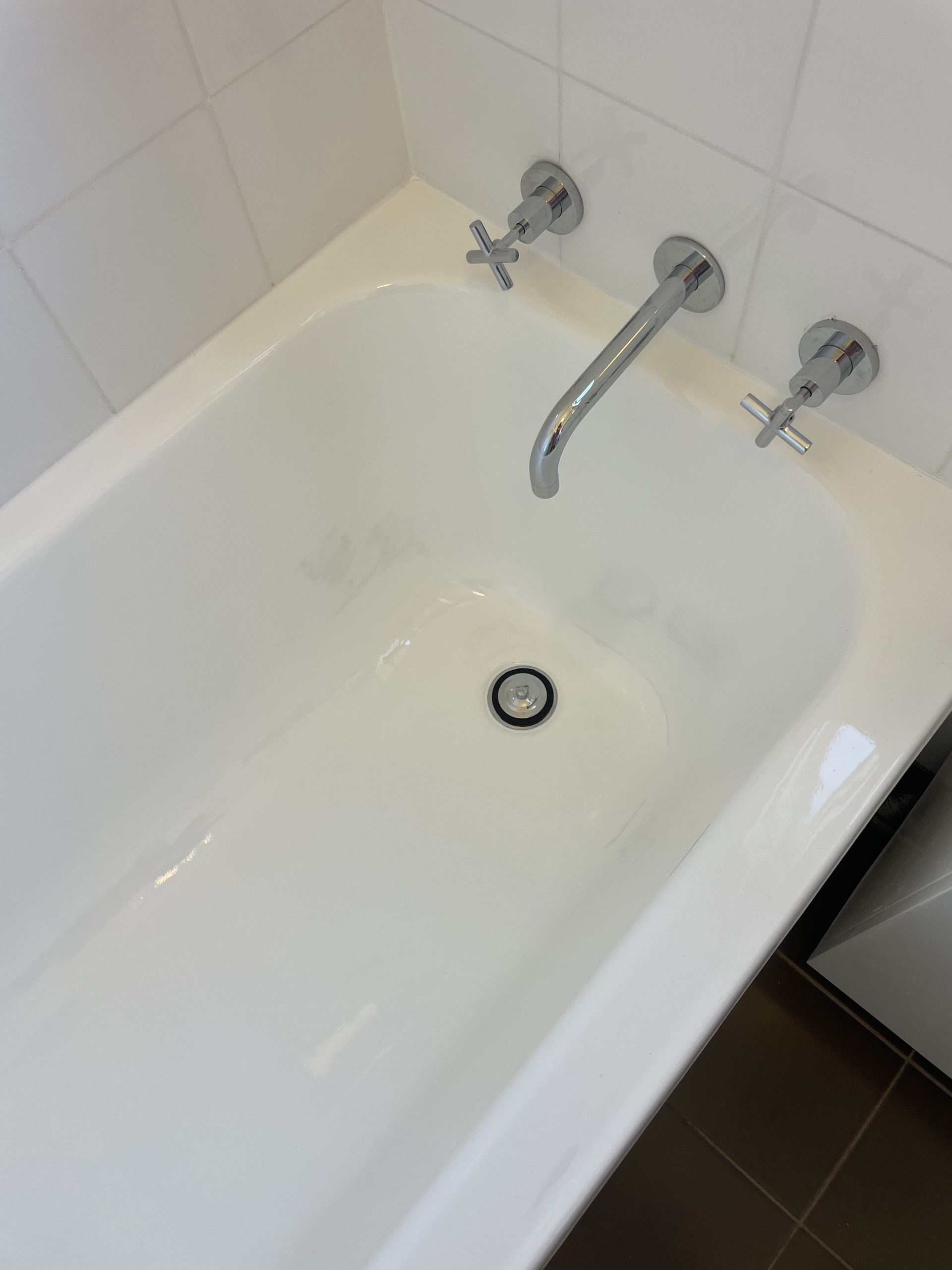 bathtub resurfacing